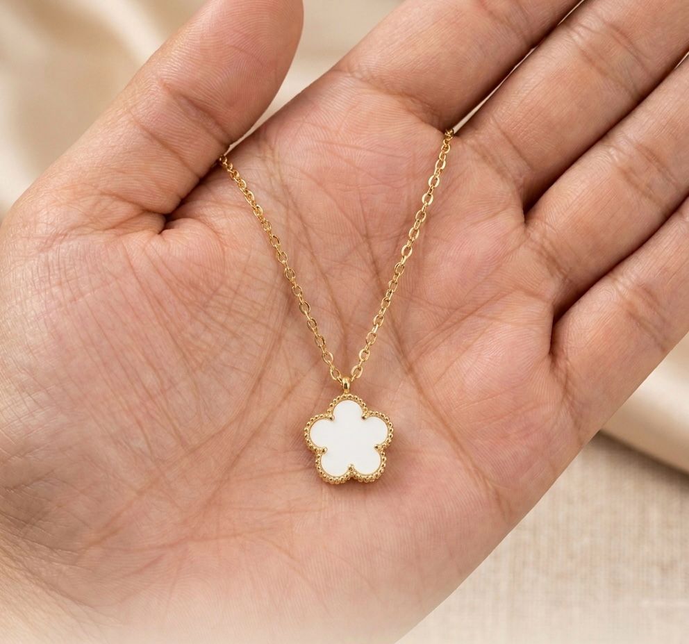 The FORTUNA CLOVER chain
